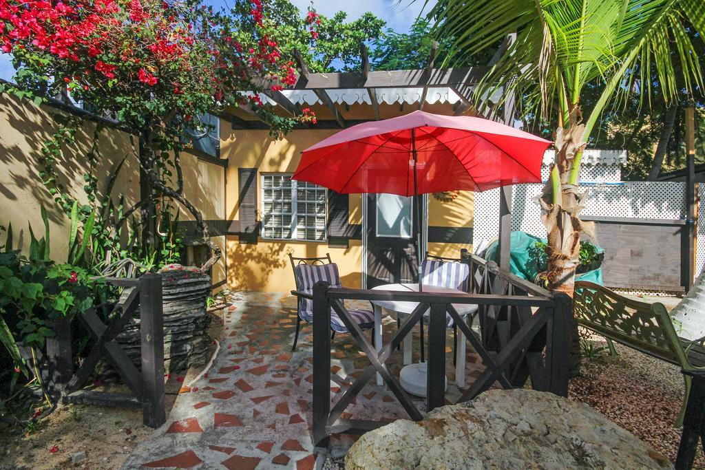 Mary'S Boon Beach Resort & Spa Simpson Bay Kültér fotó