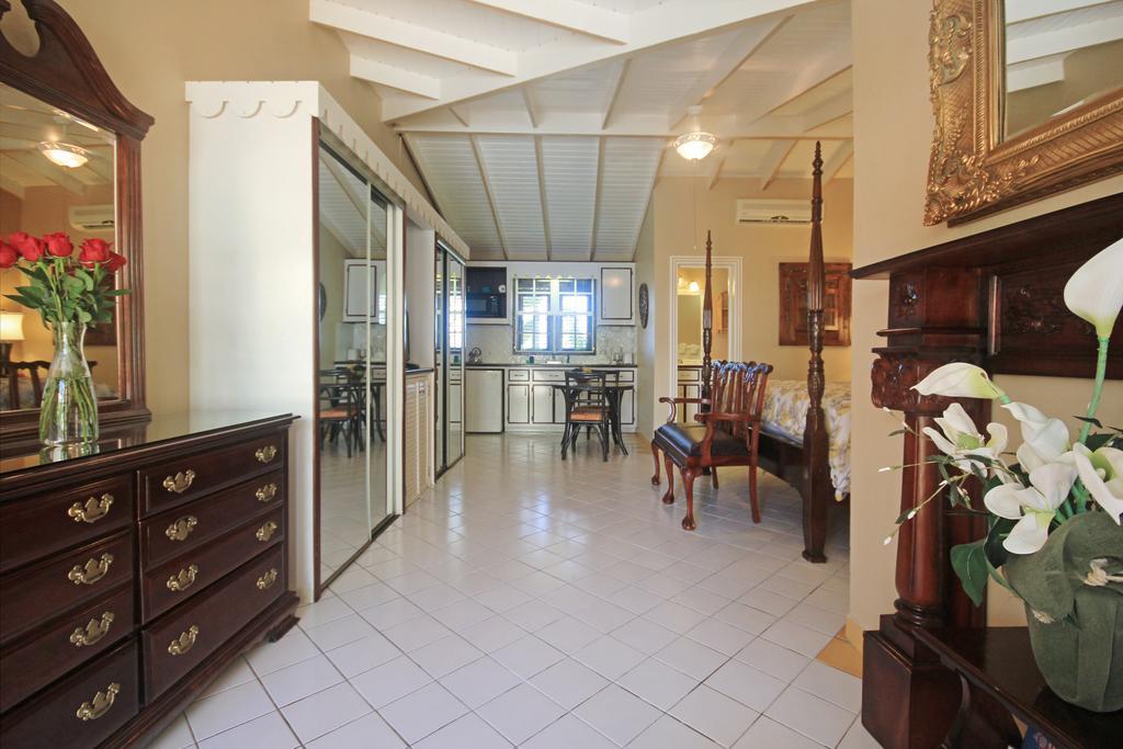 Mary'S Boon Beach Resort & Spa Simpson Bay Szoba fotó